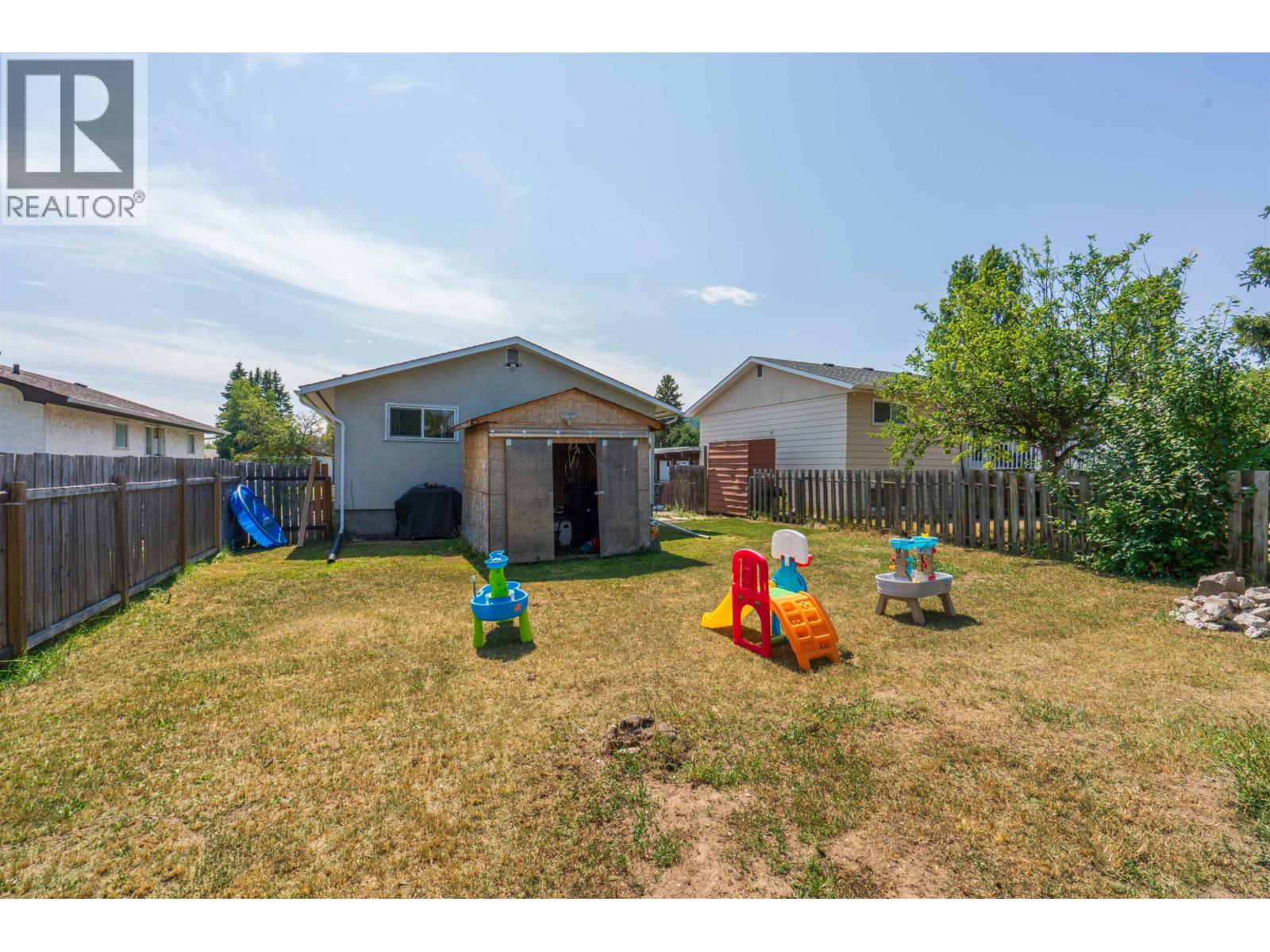 4280 DAVIE AVENUE - 30