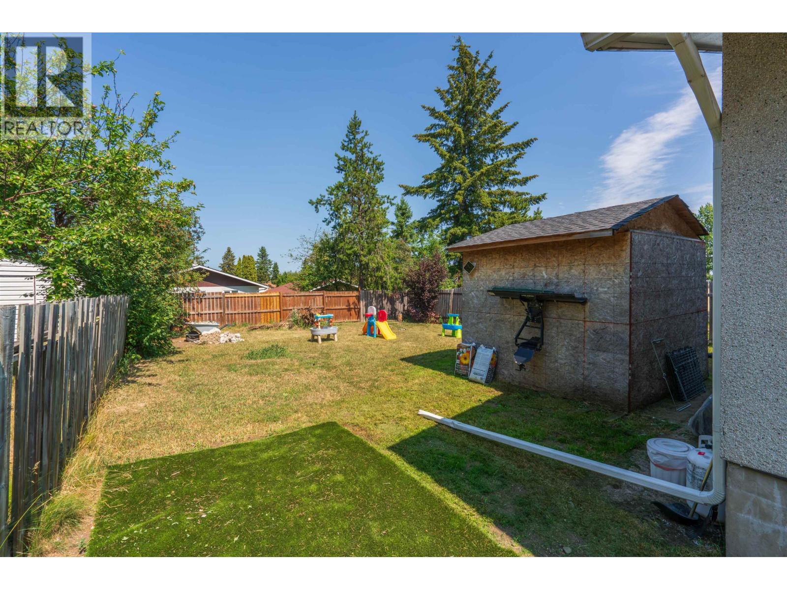 4280 DAVIE AVENUE - 33