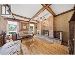 Family room - 800 Tremaine Avenue S, Listowel, ON N4W3G9 Photo 11