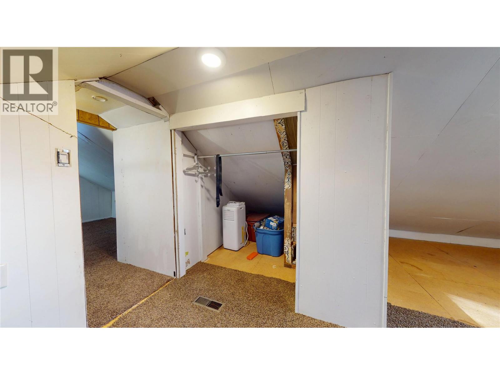 266 Stiles Street - 18