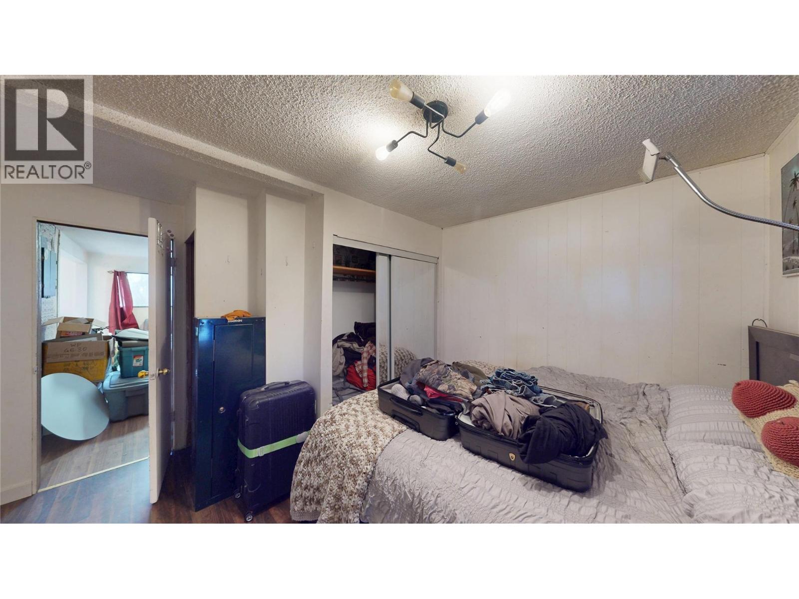 266 Stiles Street - 15