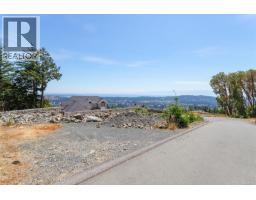 1430 Grand Forest Close, Langford, BC V9B0B5 Photo 10