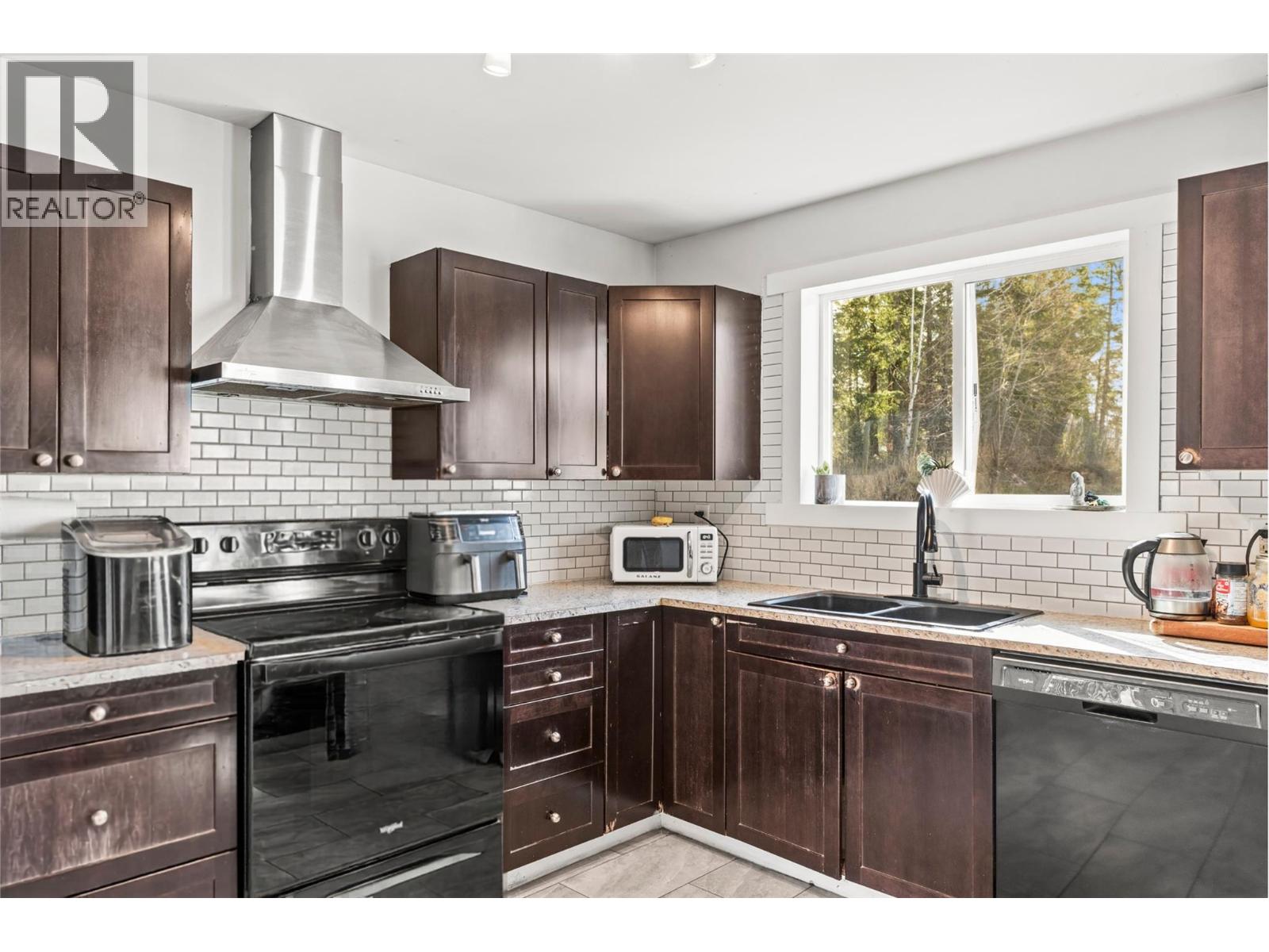 4150 20 Avenue SE - 17