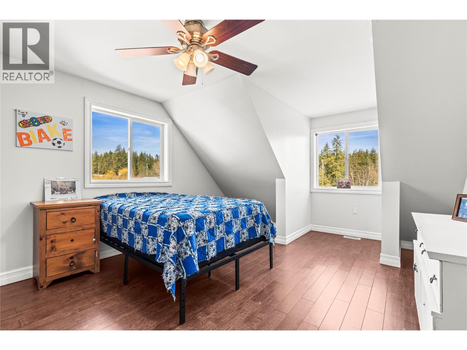4150 20 Avenue SE - 28