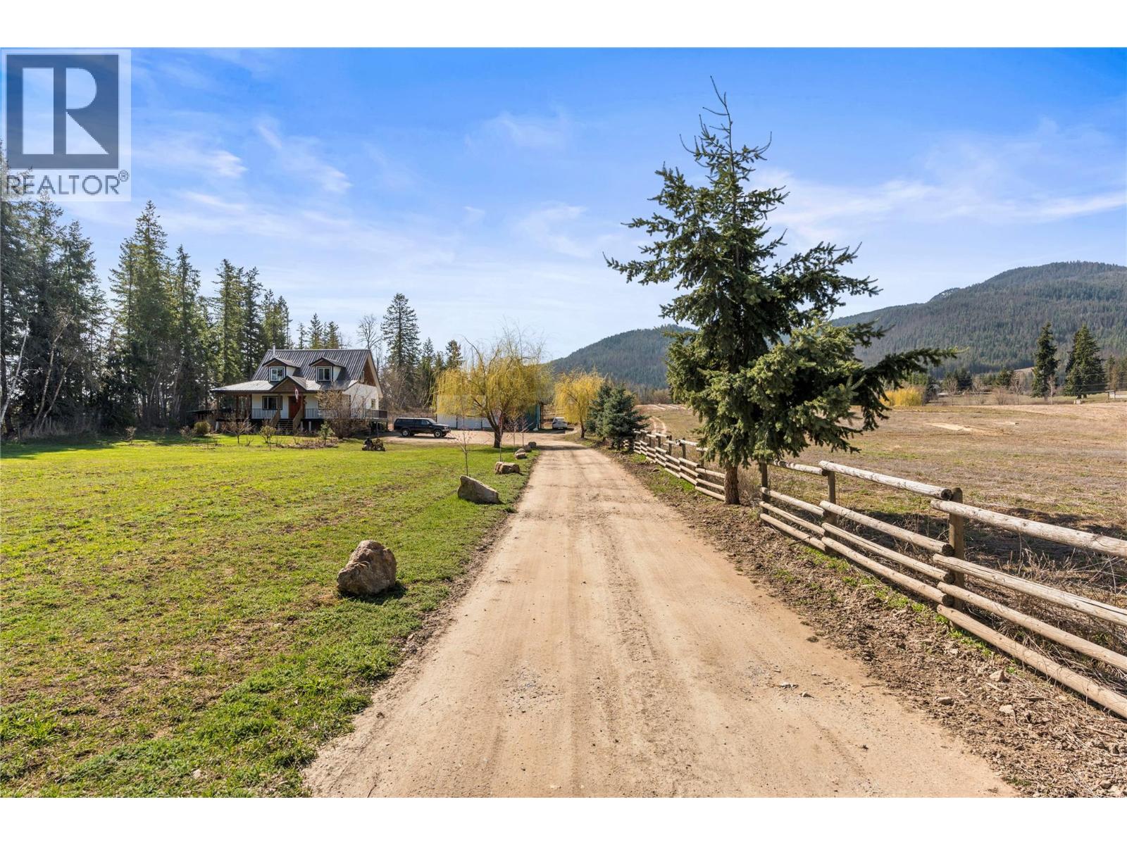 4150 20 Avenue SE - 2
