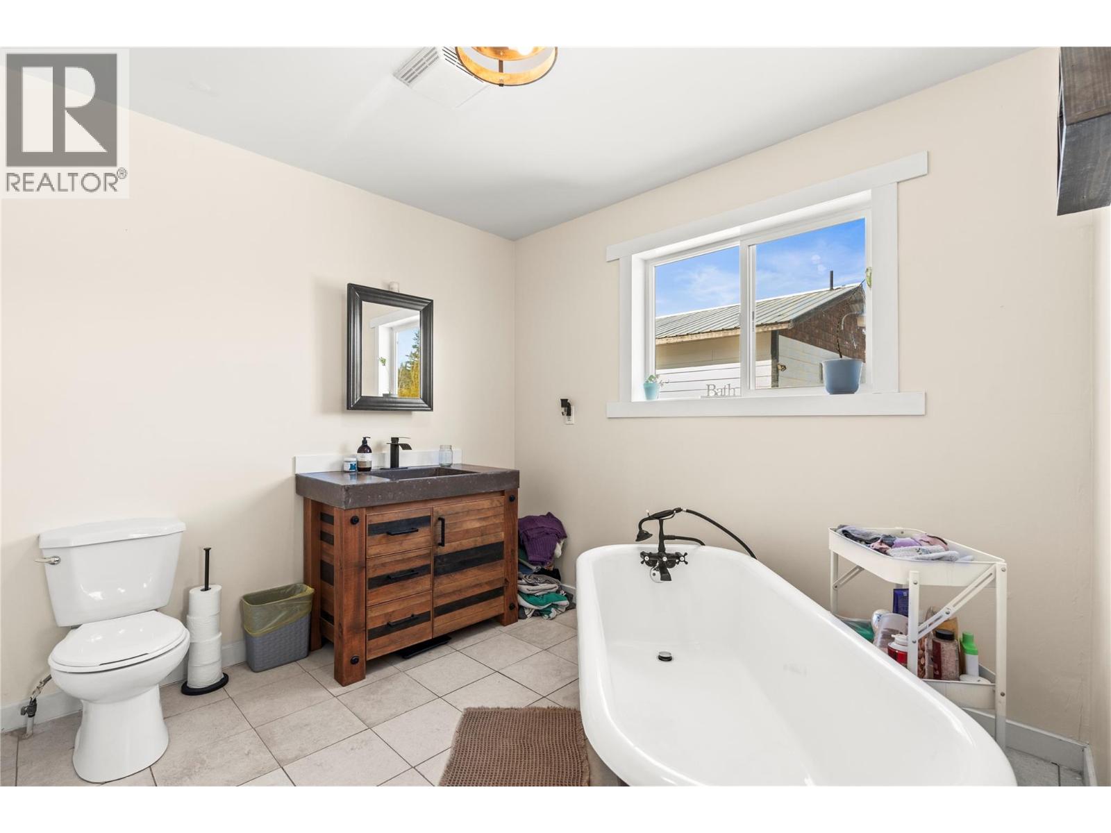4150 20 Avenue SE - 23