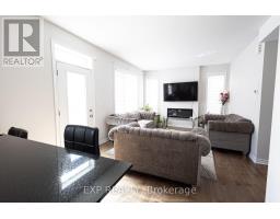 1008 Carden Lane, Ottawa, ON K1W0N3 Photo 10