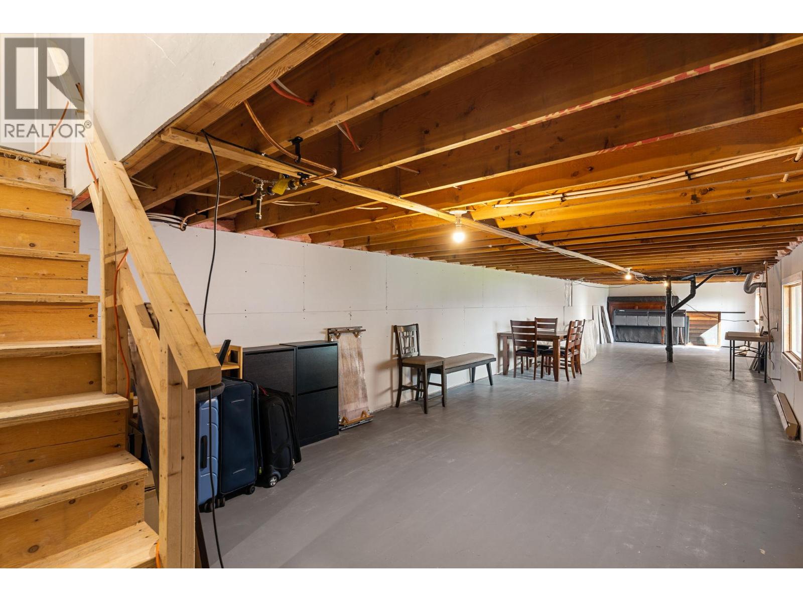 1659 Scott Crescent - 45