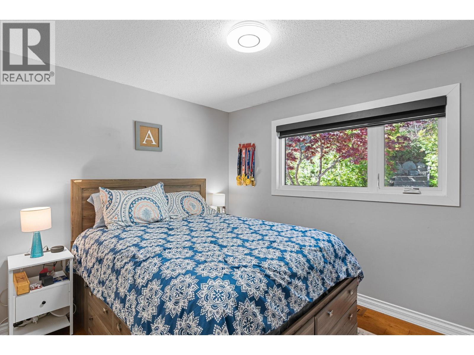 1659 Scott Crescent - 27