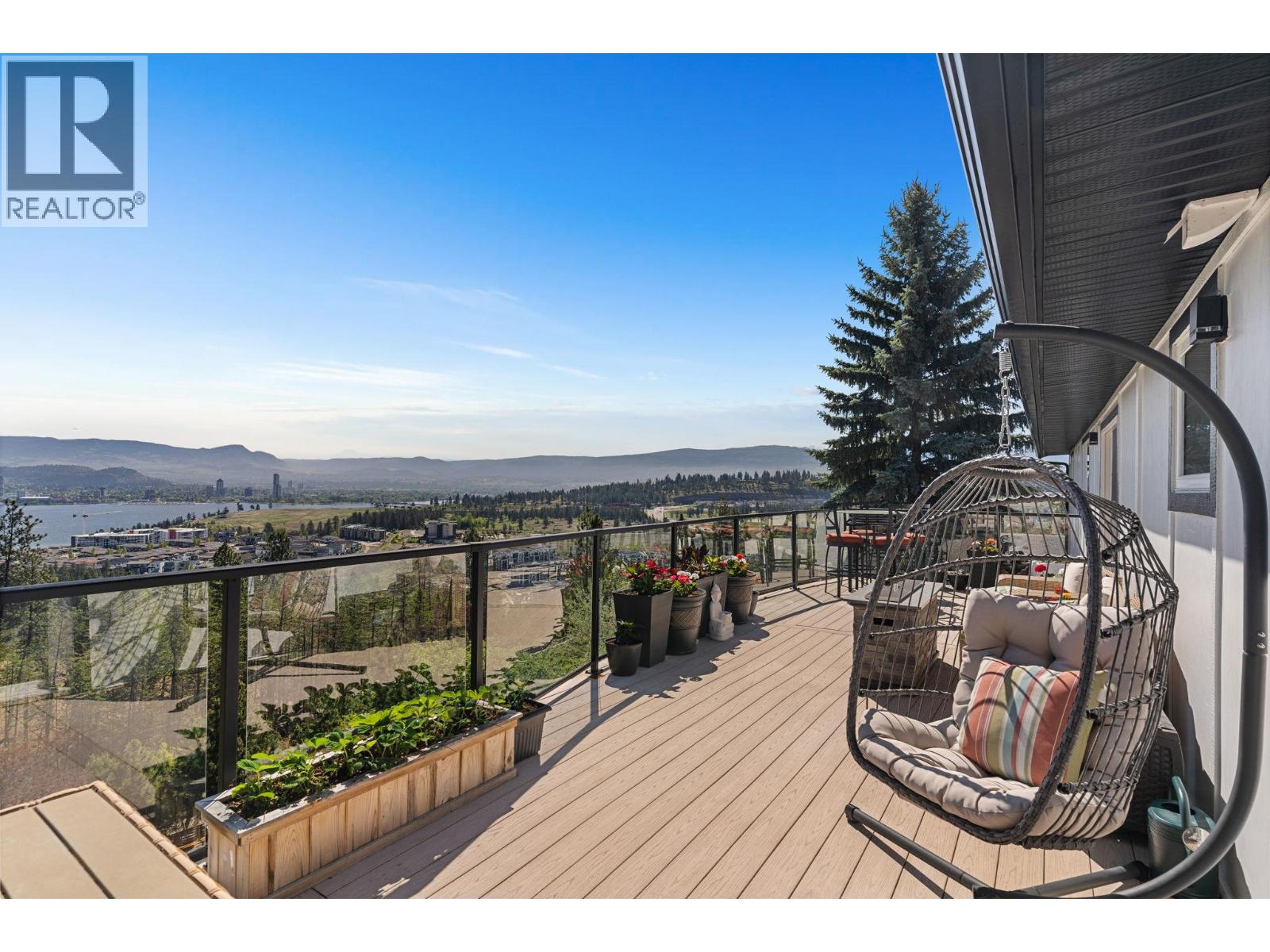 1659 Scott Crescent - 24