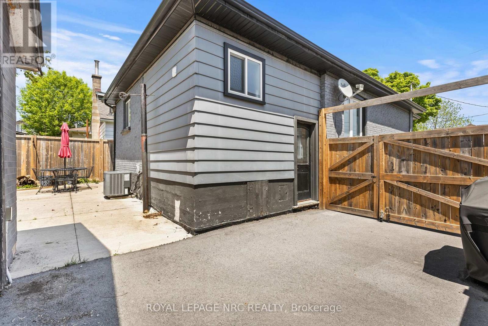 111 MORTON STREET - 34