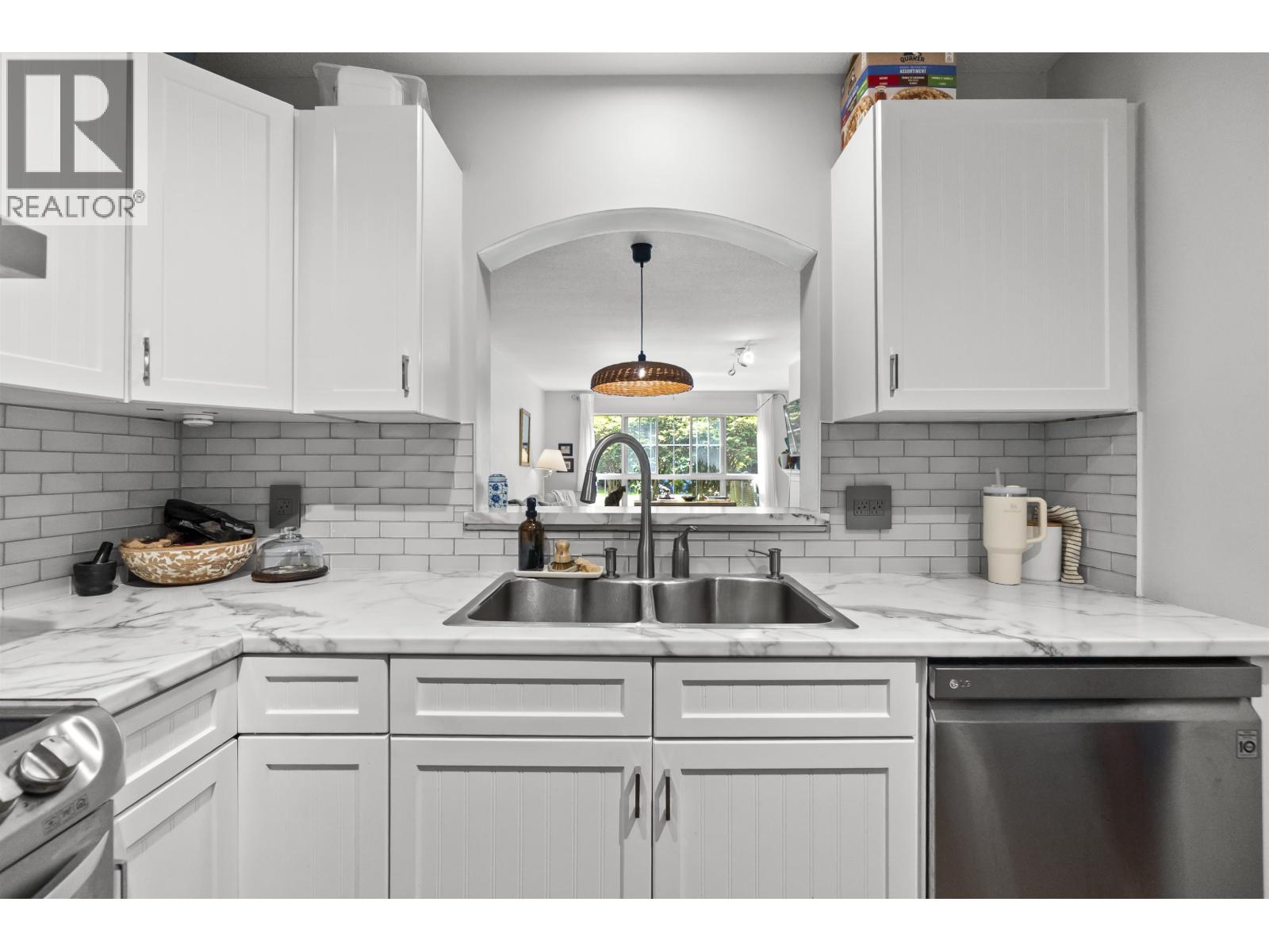 112 2970 PRINCESS CRESCENT, Coquitlam