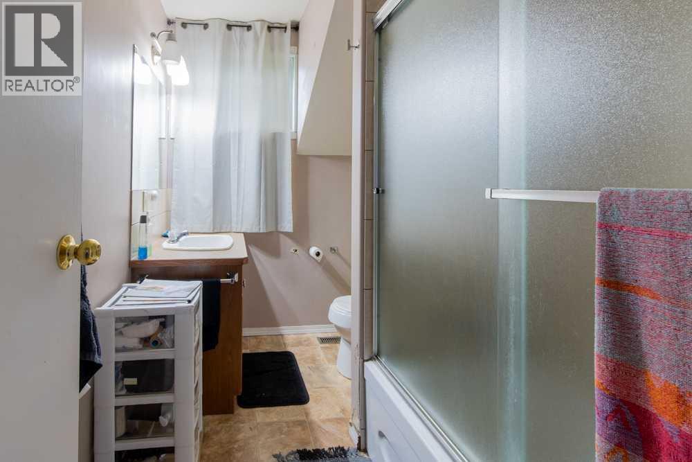 1312 4 Avenue N - 27