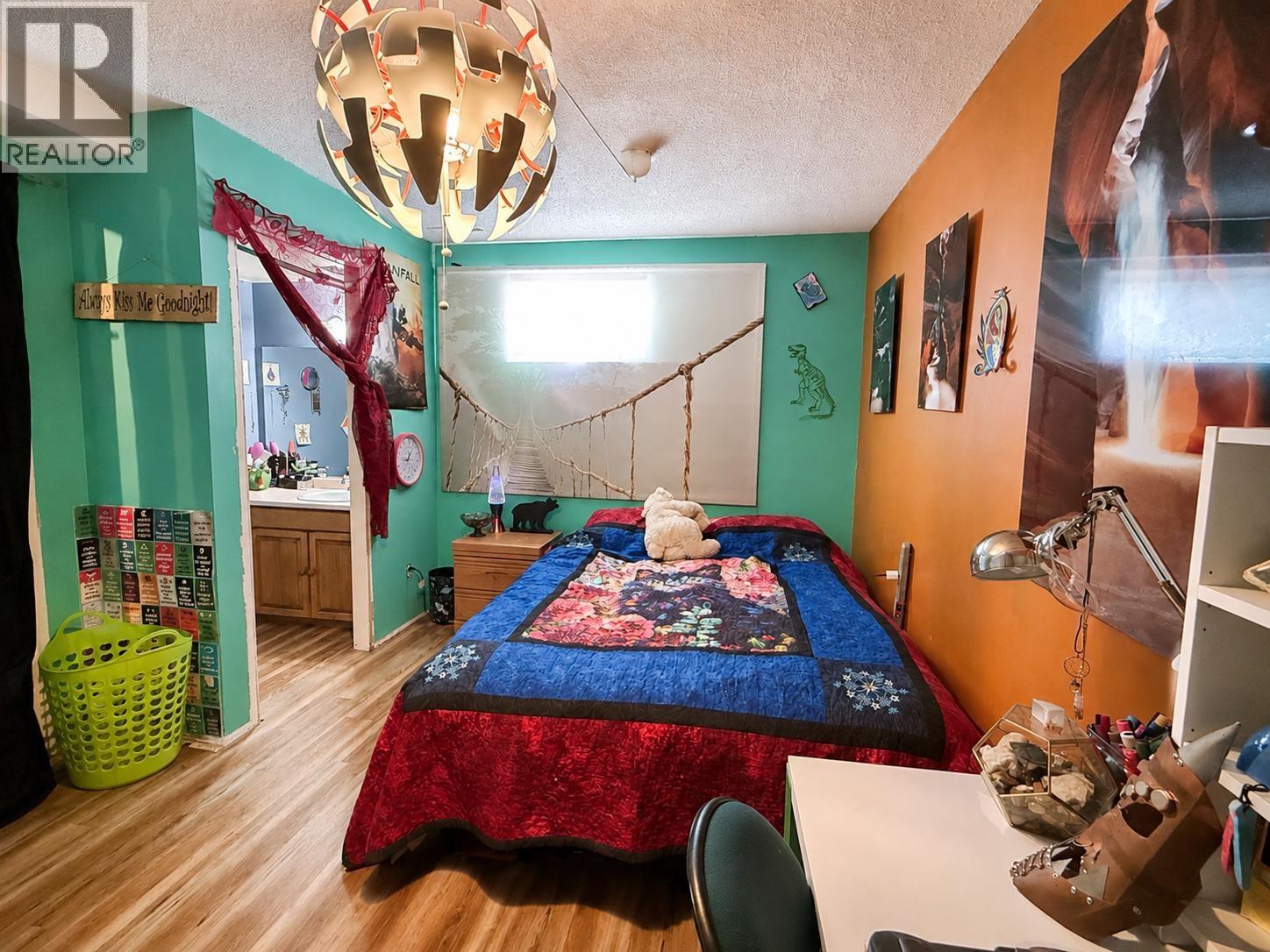 Photo 23 of 40 — 3945 GILBERT DRIVE · Prince George, BC