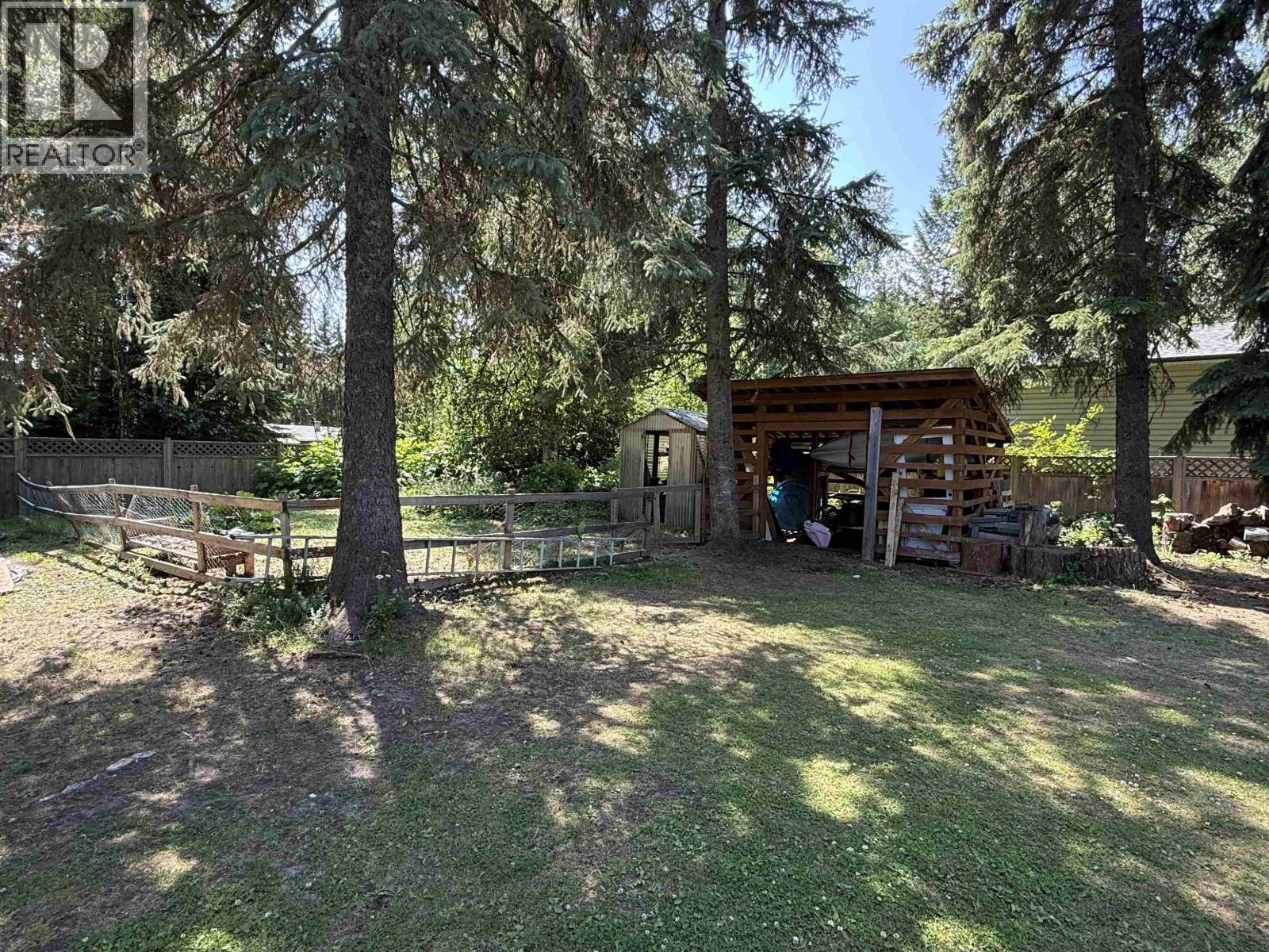 Photo 37 of 40 — 3945 GILBERT DRIVE · Prince George, BC