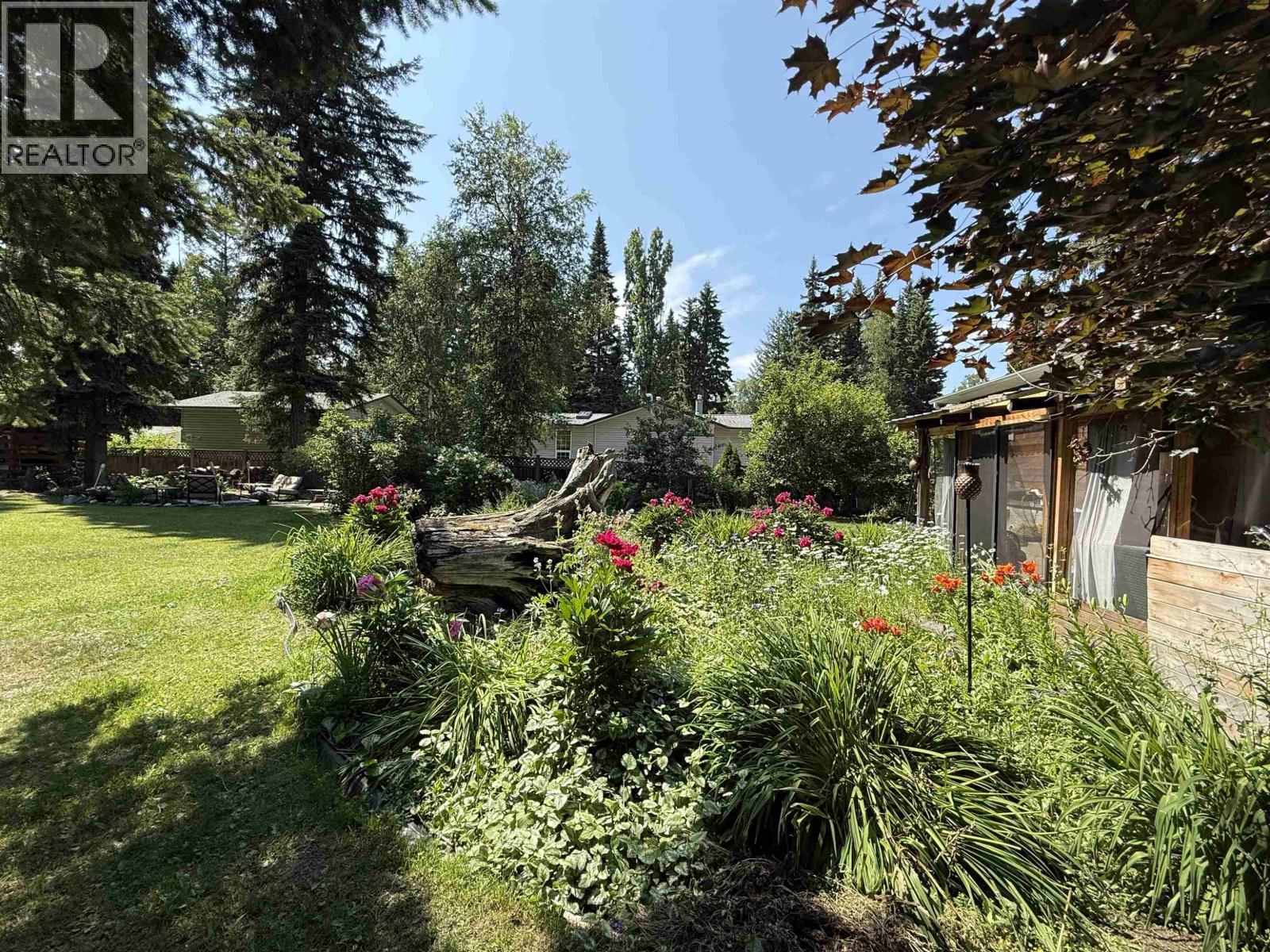 Photo 33 of 40 — 3945 GILBERT DRIVE · Prince George, BC