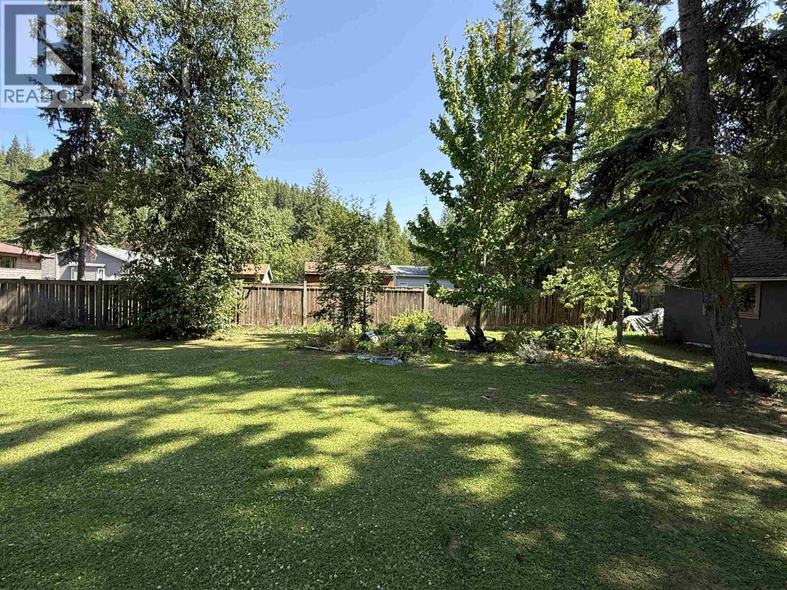 Photo 40 of 40 — 3945 GILBERT DRIVE · Prince George, BC