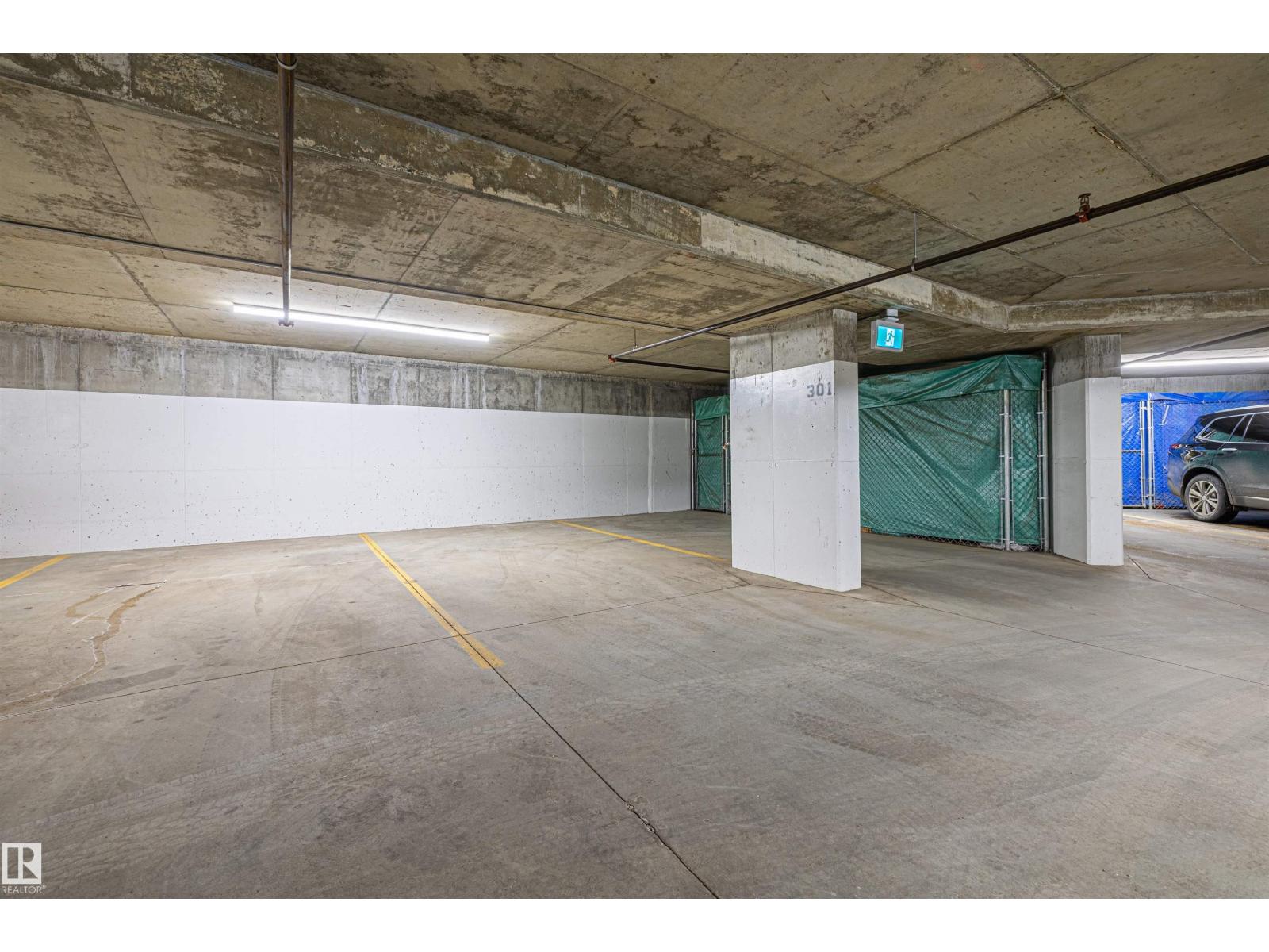 #211 11080 ELLERSLIE RD SW SW - 33