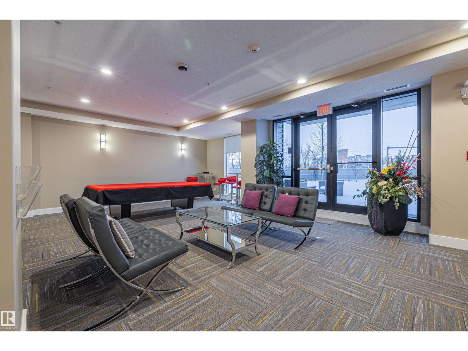 #211 11080 ELLERSLIE RD SW SW - 36