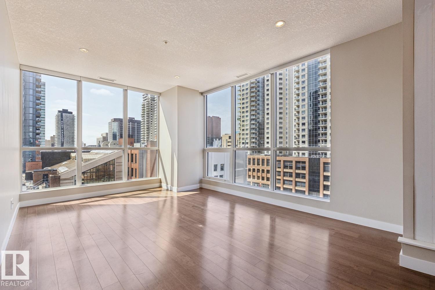 #808 10238 103 ST NW - 10