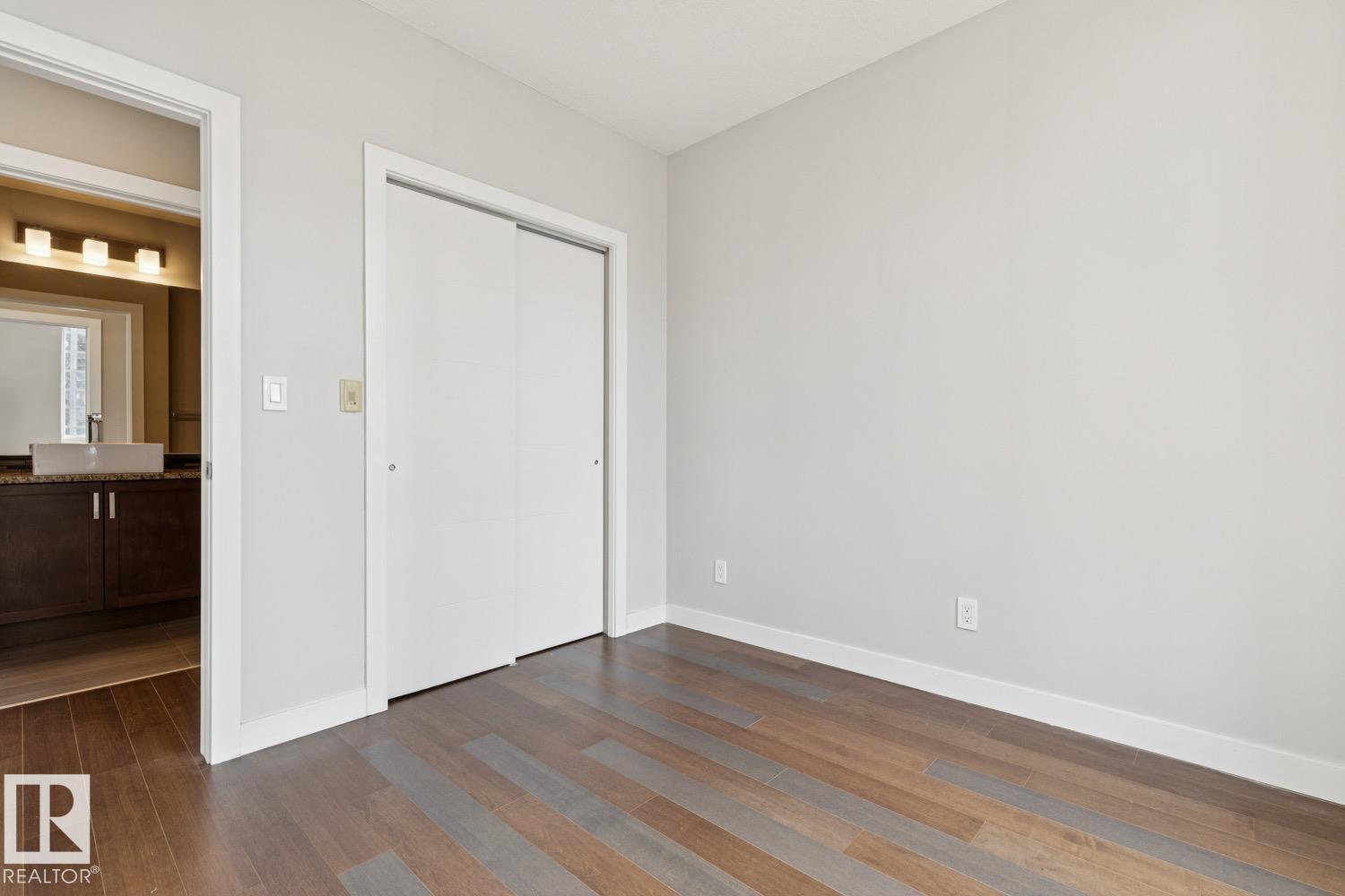 #808 10238 103 ST NW - 18