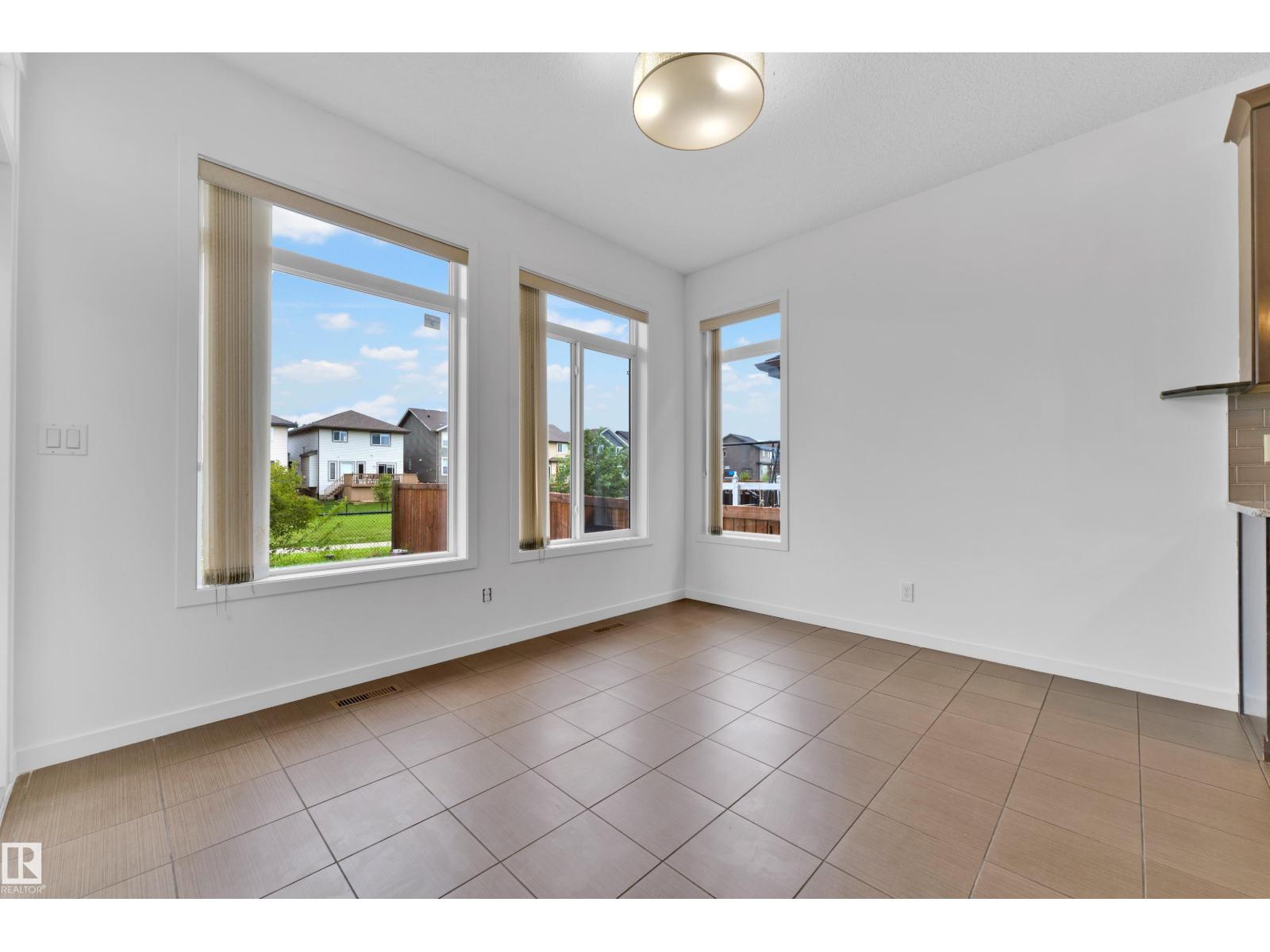 5432 20 AV SW - 17
