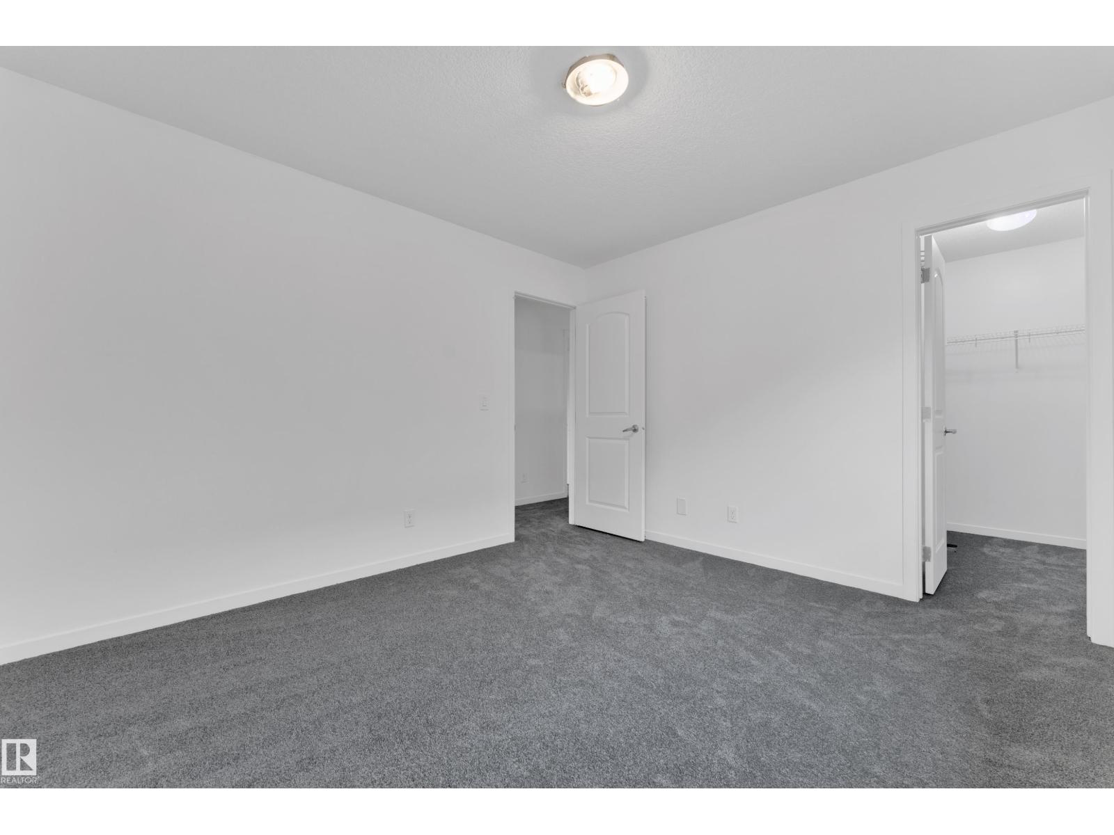 5432 20 AV SW - 34