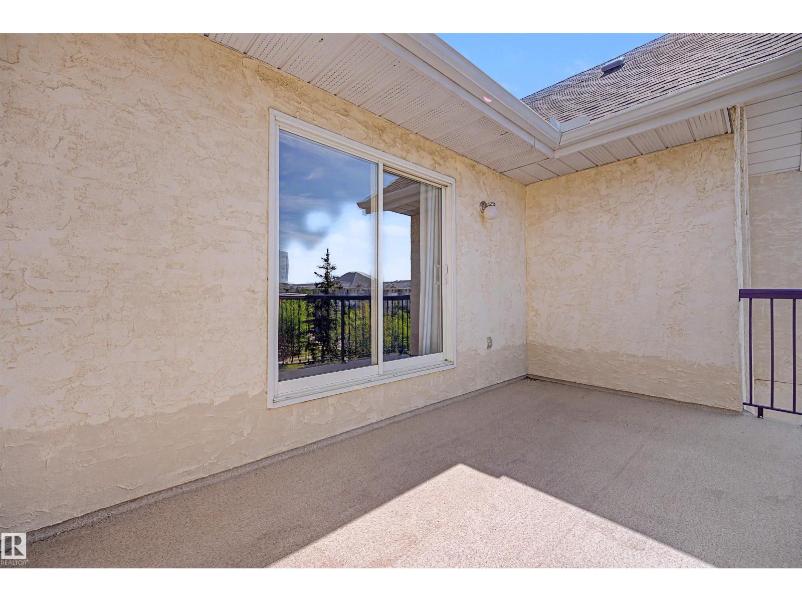 #437 10636 120 ST NW NW - 18