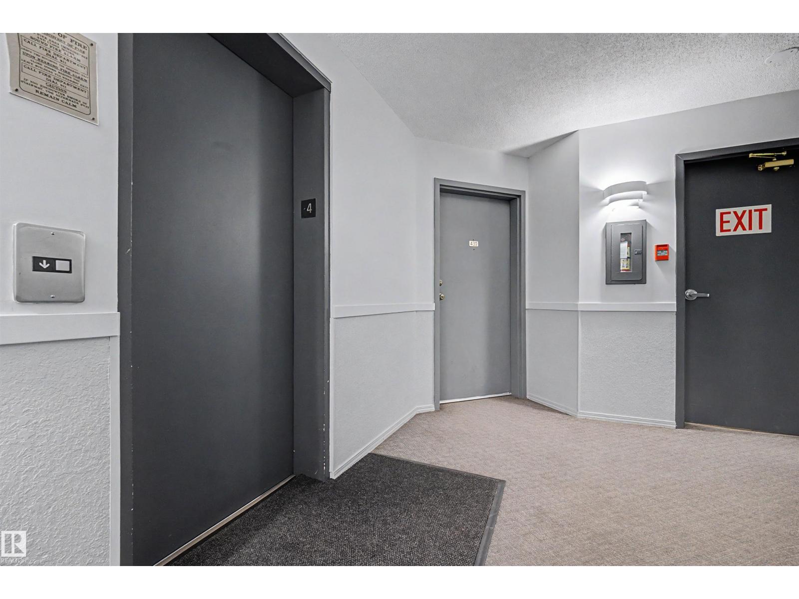 #437 10636 120 ST NW NW - Image 28