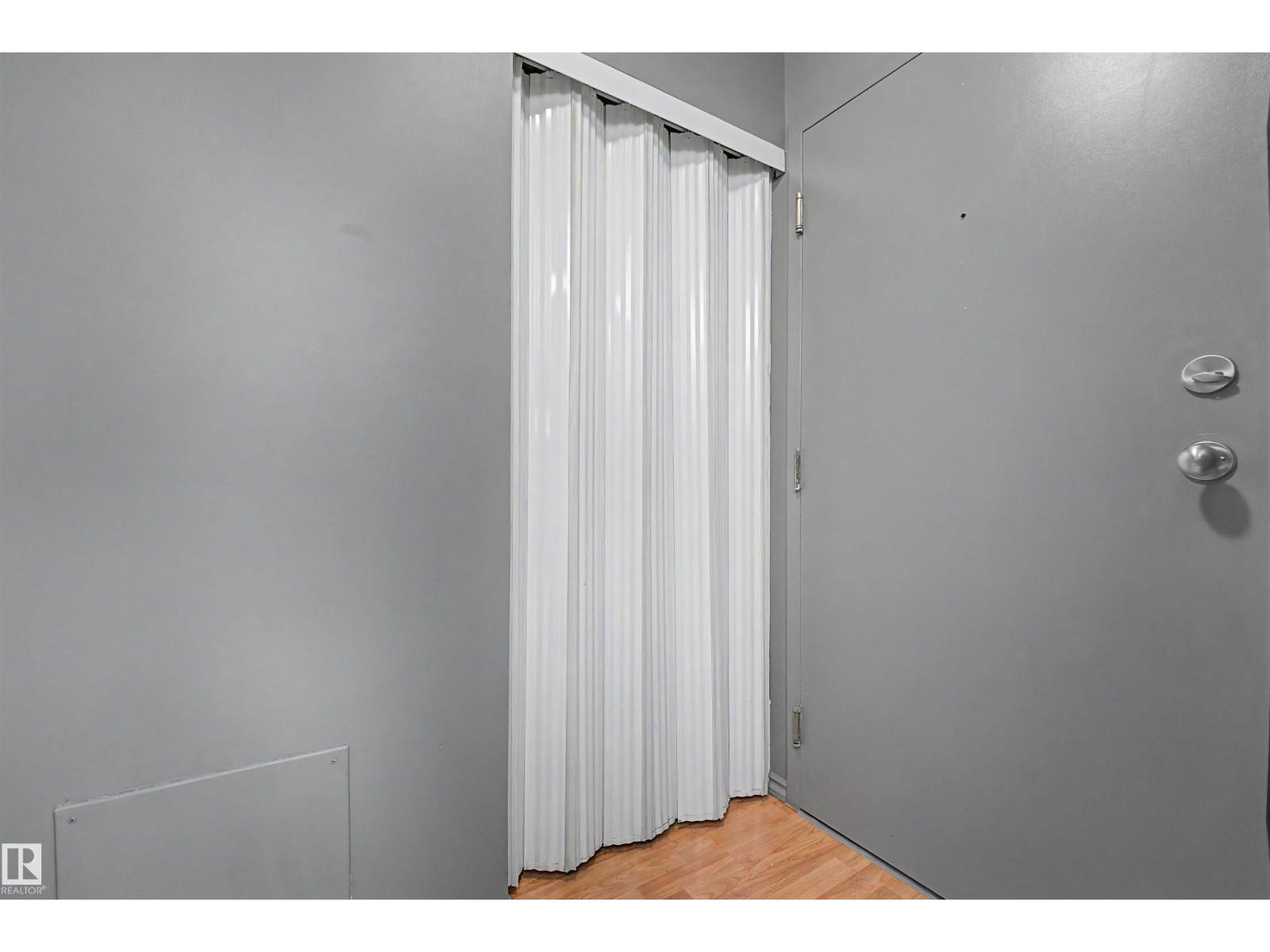 #437 10636 120 ST NW NW - 7
