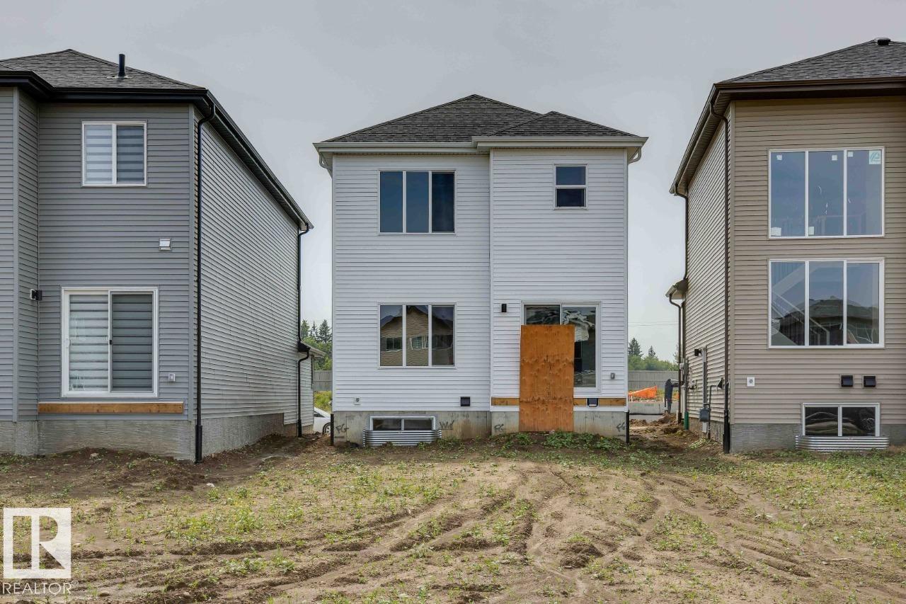 9239 230 ST NW - 36