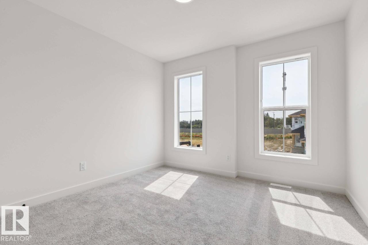 9239 230 ST NW - 27