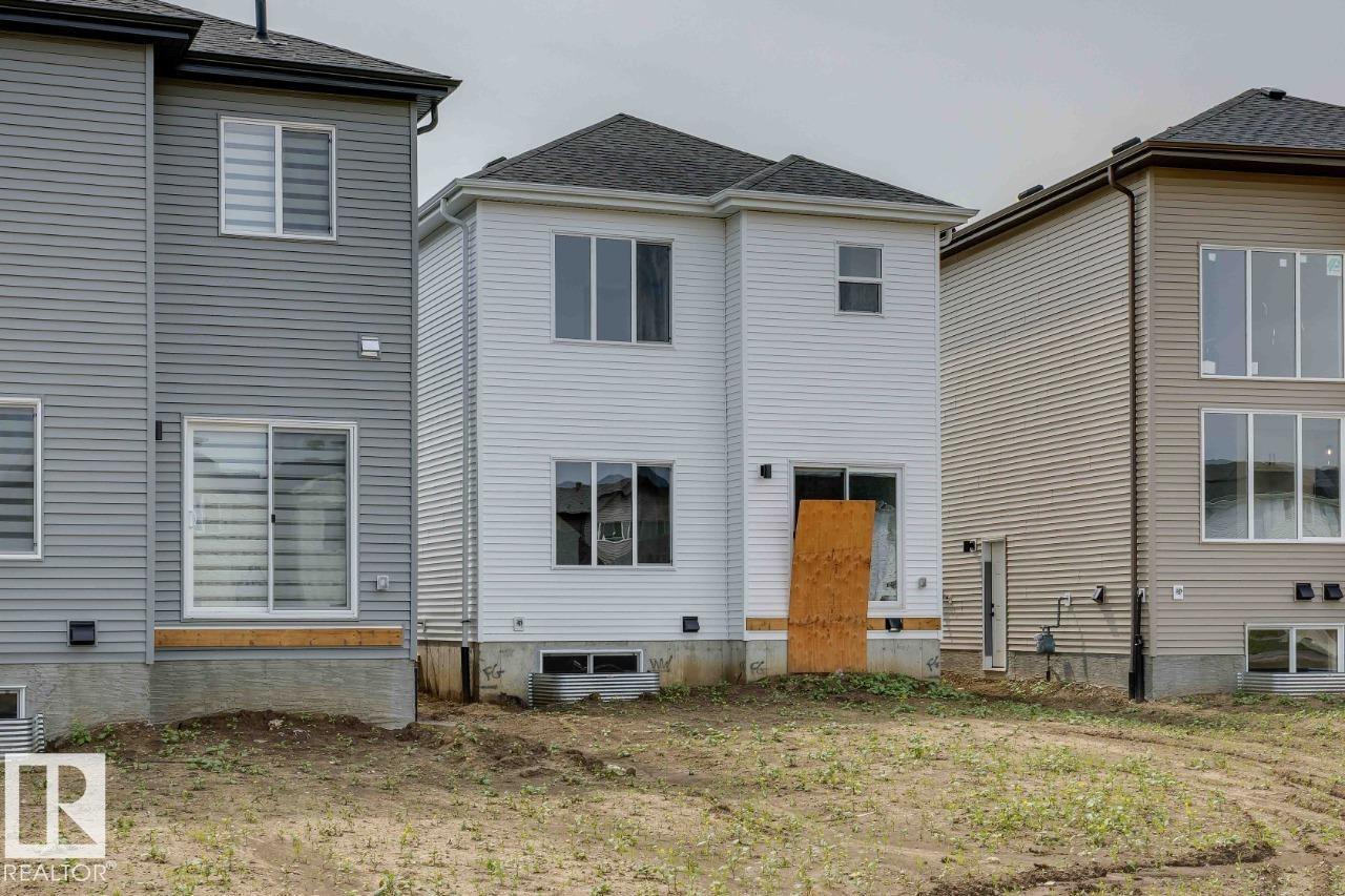 9239 230 ST NW - 37