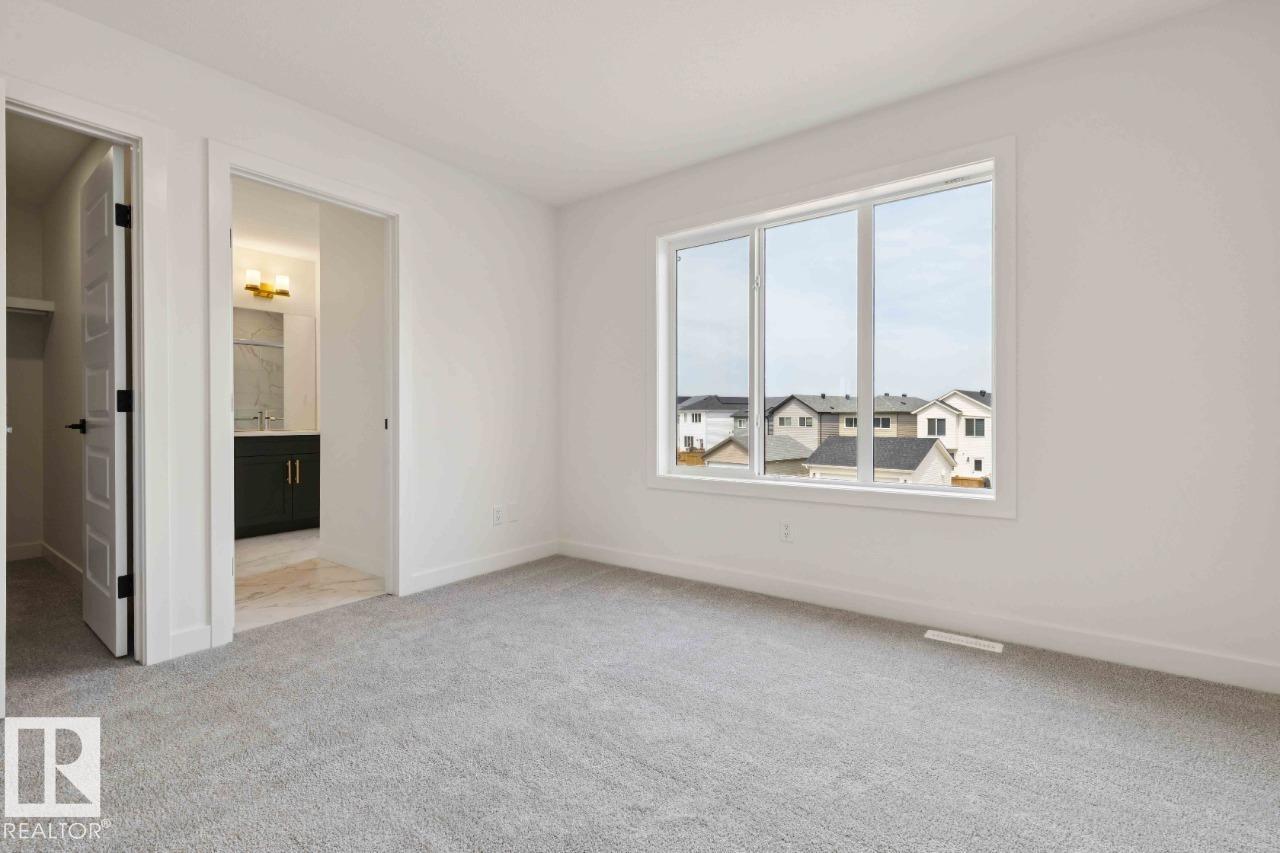 9239 230 ST NW - 20