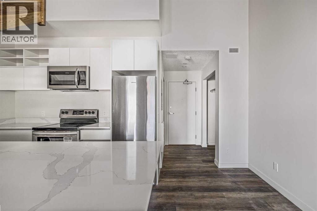 #205B 1 Industrial Place - 10