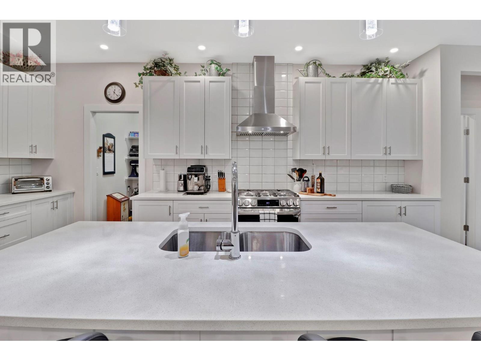 245 Shadow Mountain Boulevard - 13