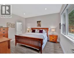 245 Shadow Mountain Boulevard, Cranbrook, BC V1C0C6 Photo 32