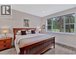 245 Shadow Mountain Boulevard, Cranbrook, BC V1C0C6 Photo 31