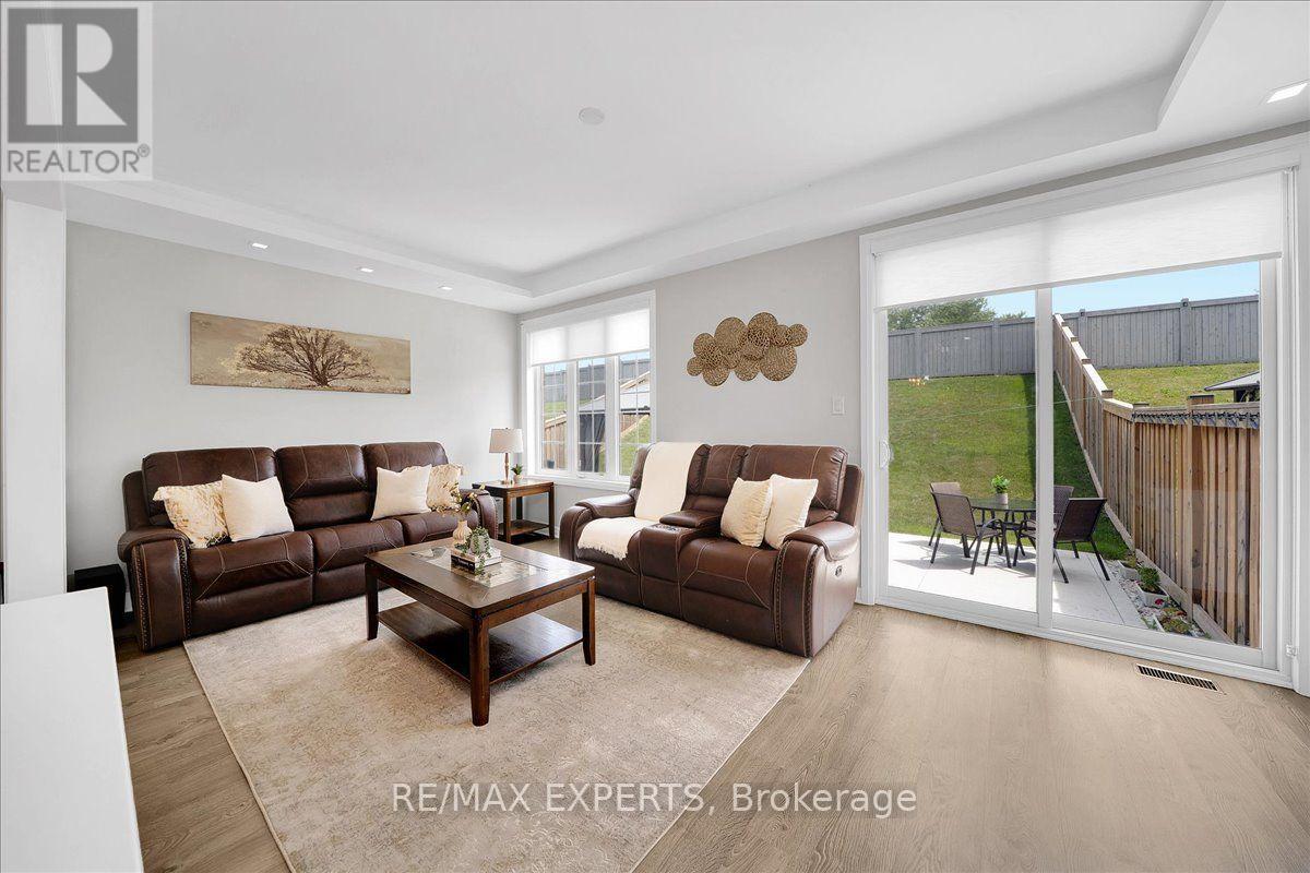 65 CASSERLEY CRESCENT - Image 10