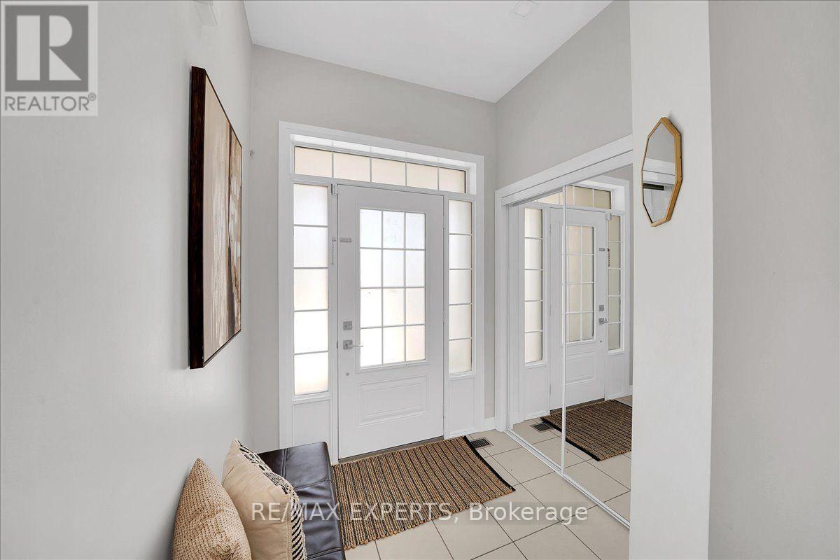 65 CASSERLEY CRESCENT - Image 4