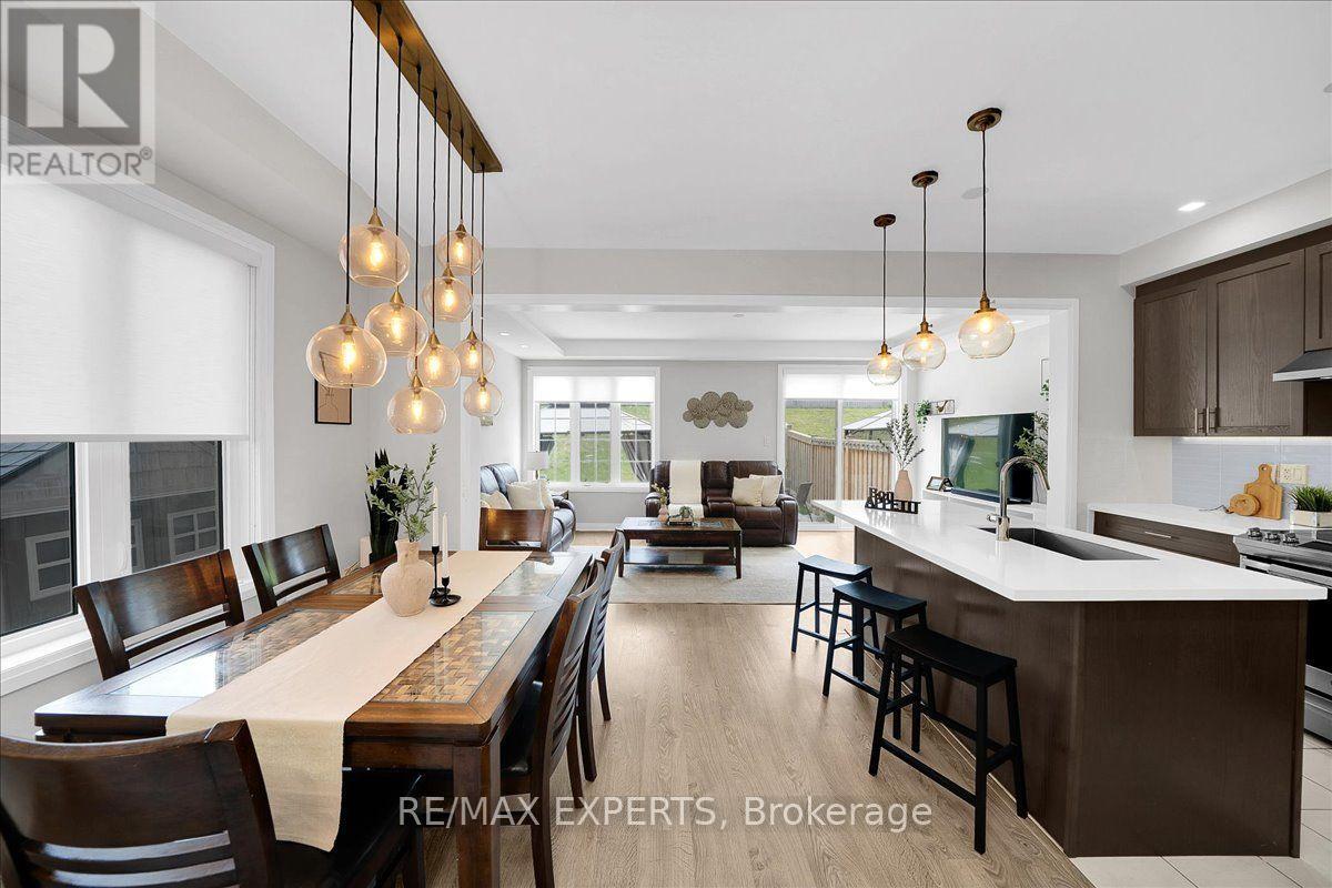 65 CASSERLEY CRESCENT - Image 6