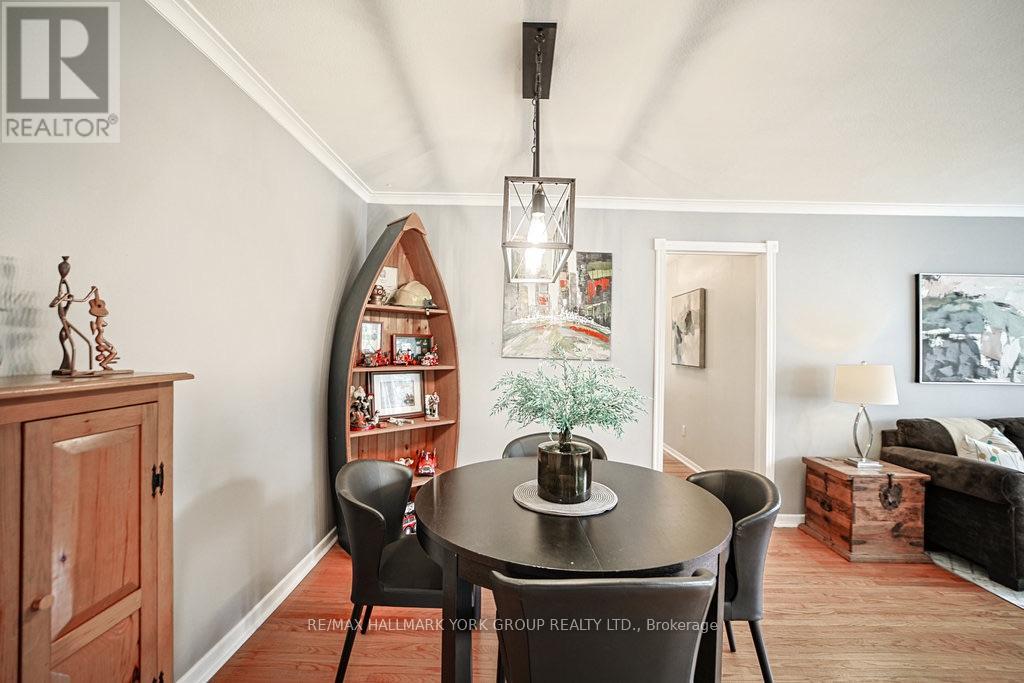 689 SUNNYPOINT DRIVE - 13