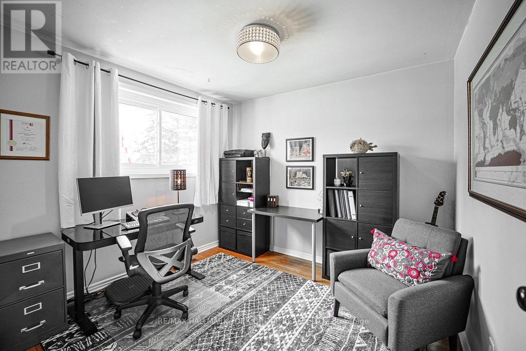 689 SUNNYPOINT DRIVE - 14
