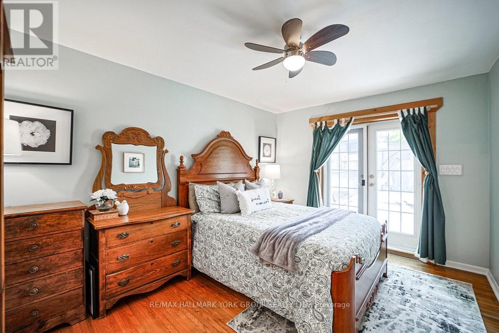 689 SUNNYPOINT DRIVE - 15