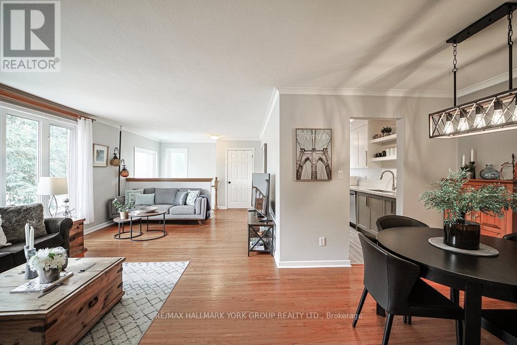 689 SUNNYPOINT DRIVE - 20