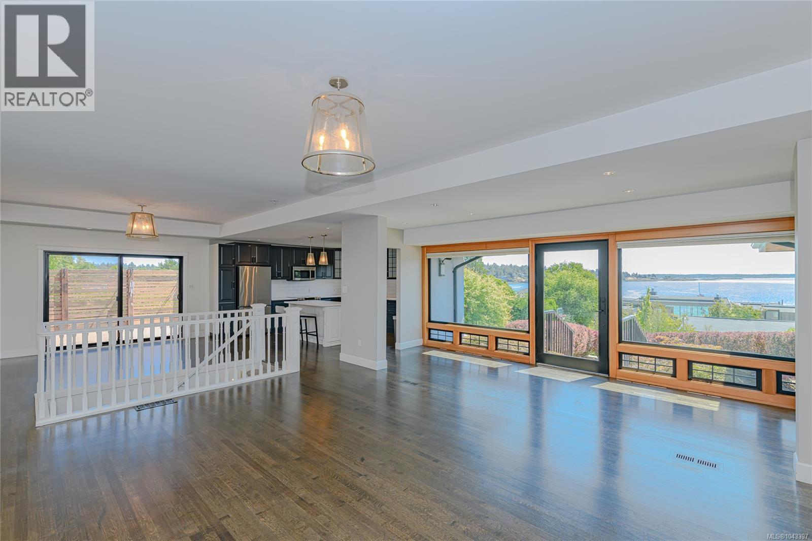 3753 Waring Pl - 10