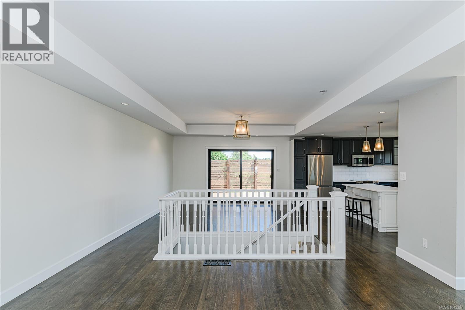 3753 Waring Pl - 11