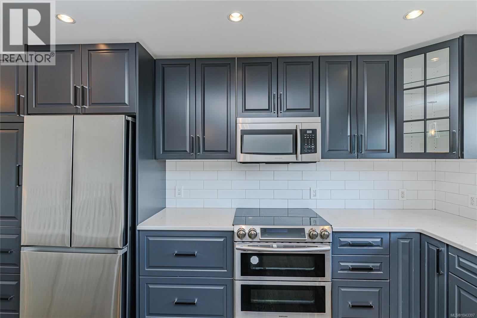 3753 Waring Pl - 18