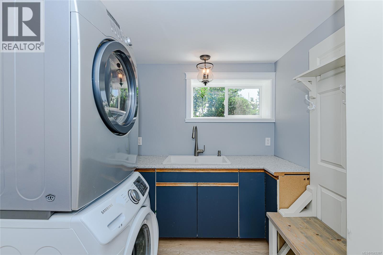 3753 Waring Pl - 38