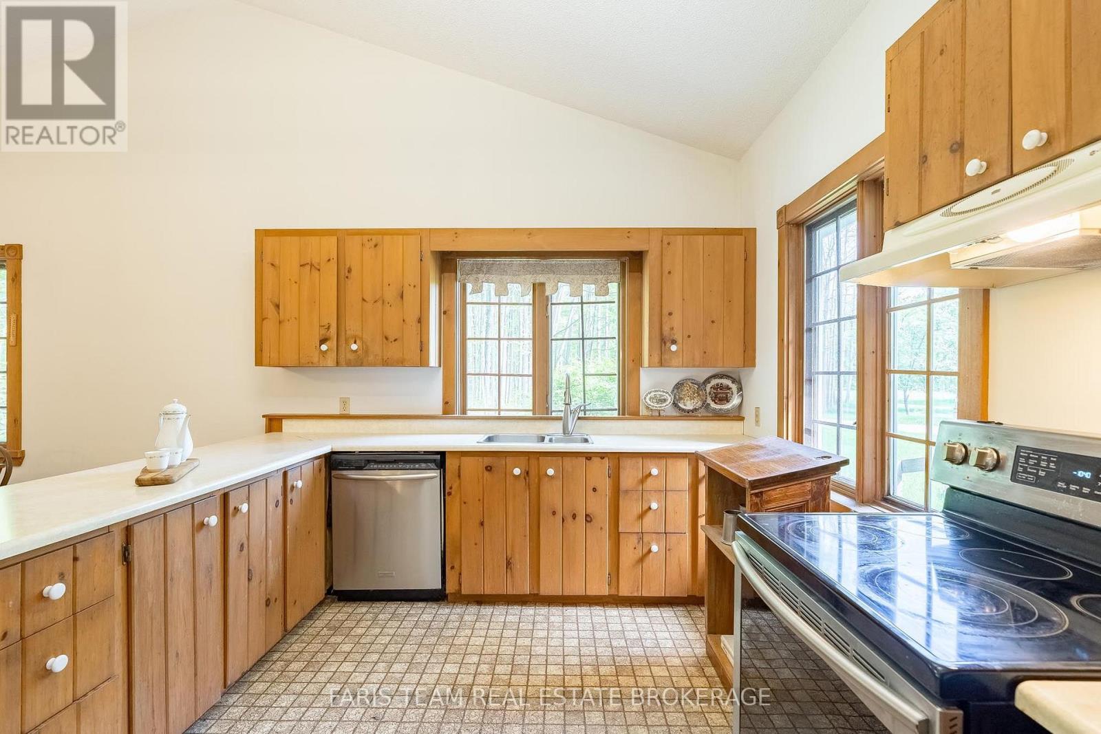 741 INGRAM ROAD - Image 6